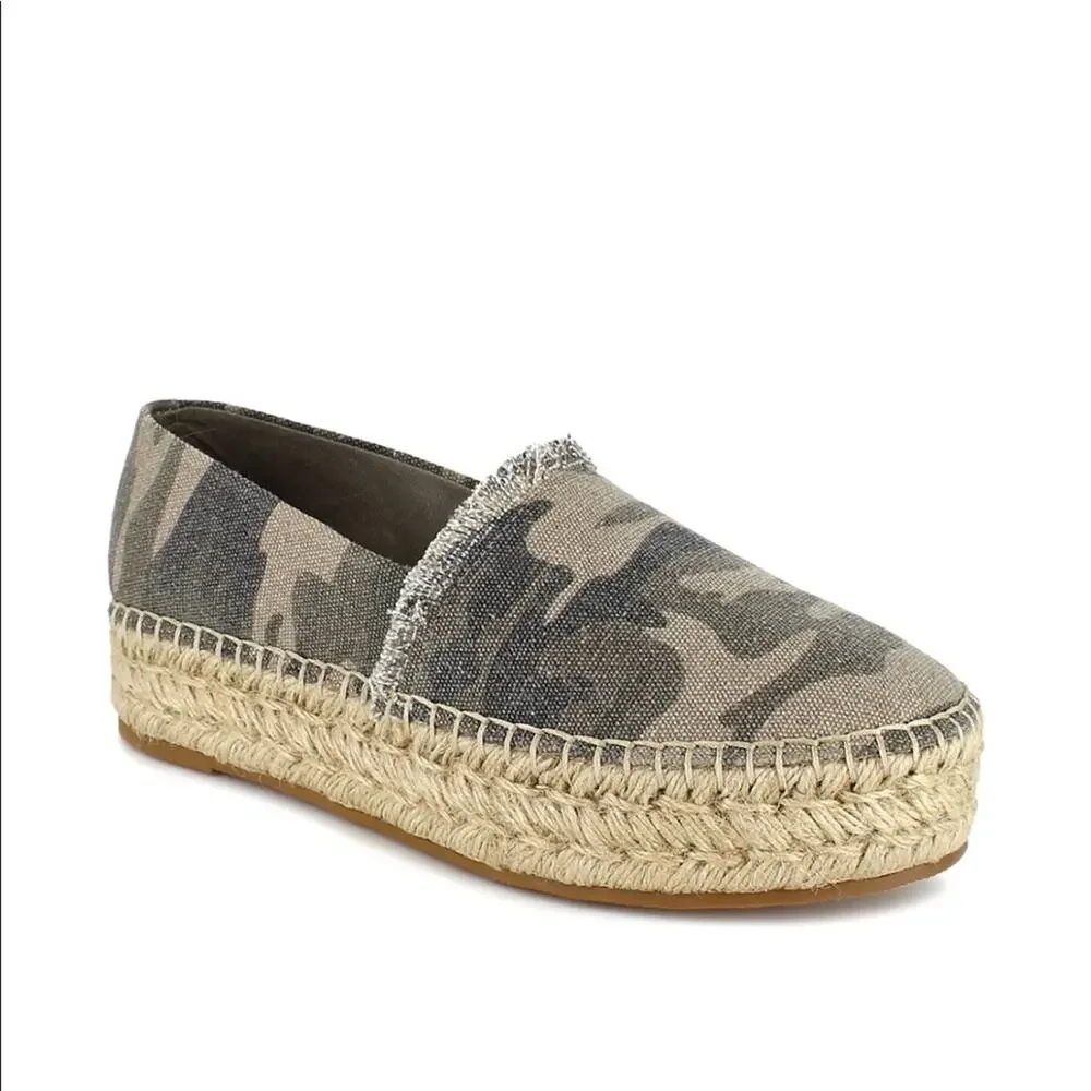 Splendid Laney Sage Camo espadrille size 8M